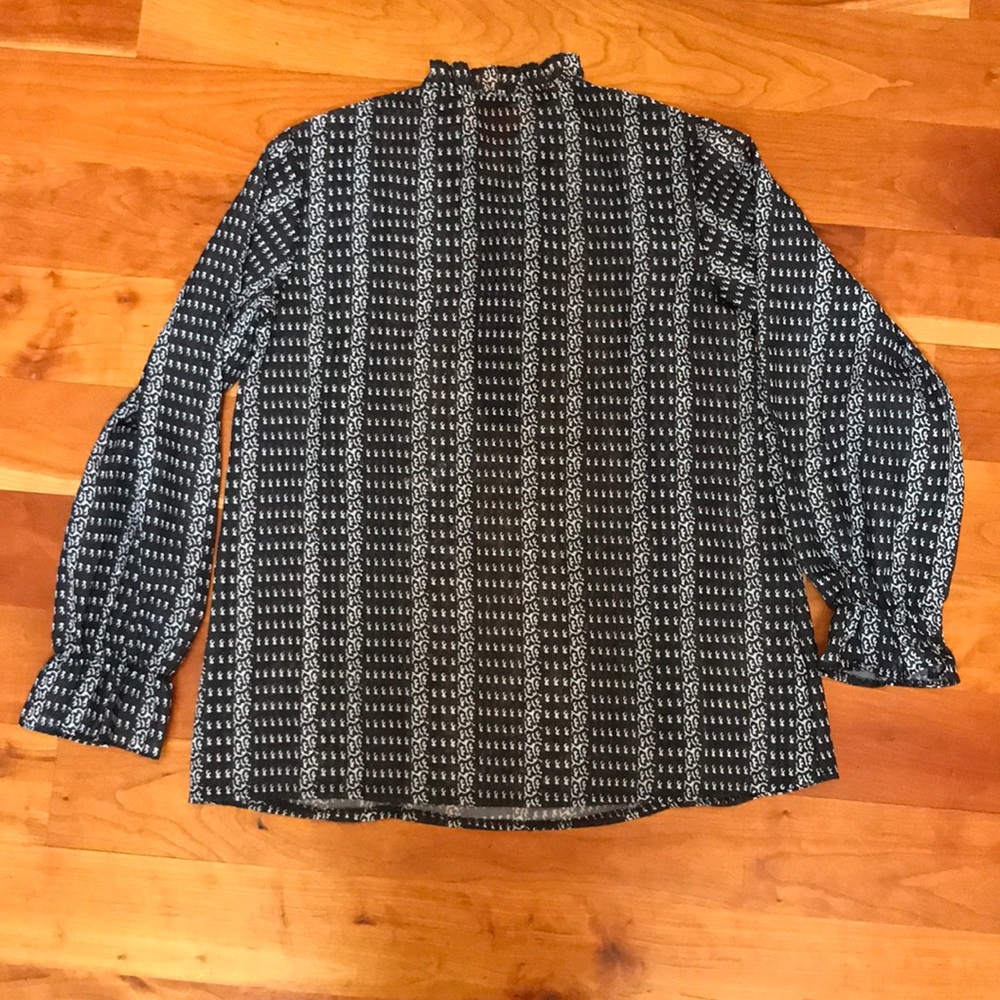 NEW Ruffled Blouse - Picture 5 of 5